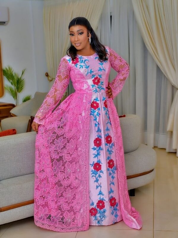 African Clothing Online – Embroidered Pink Long-Sleeve African Dress
