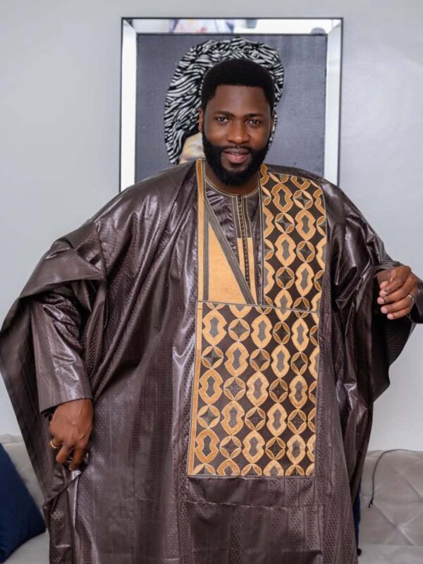 Embroidered bazin outfit men in brown Getzner fabric with matching boubou set