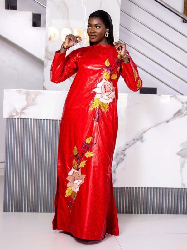 Modest bazin dress for Muslim women in premium Getzner with full-length fit