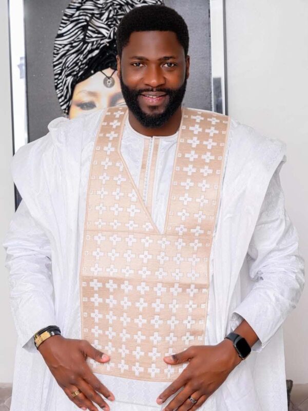 Senegalese men outfit bazin in white Getzner fabric with embroidered boubou set